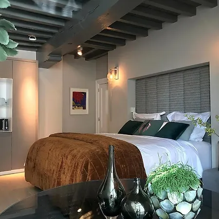 Londen66 Bed & Breakfast