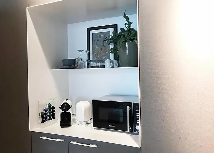 Londen66 3* 's-Hertogenbosch (Den Bosch)